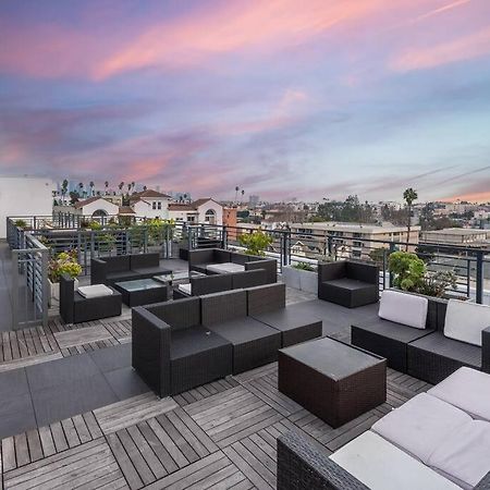 Chic And Elegant 2-Bedroom Haven W/ Roof Deck Los Angeles Exterior photo